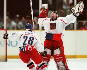 hasek_nagano_straka